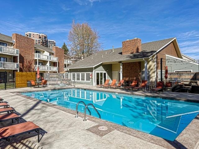 1 BD 1 BA Available Now $1495 Per Mo for Rent