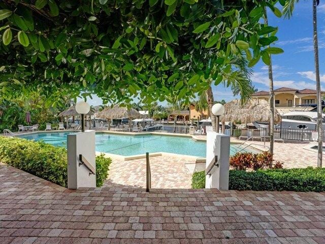 Condo For Sale In Pompano Beach, Florida