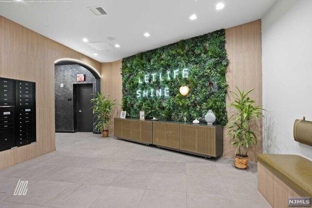 Condo For Sale In North Bergen, New Jersey