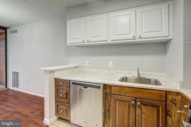 Condo For Sale In Alexandria, Virginia