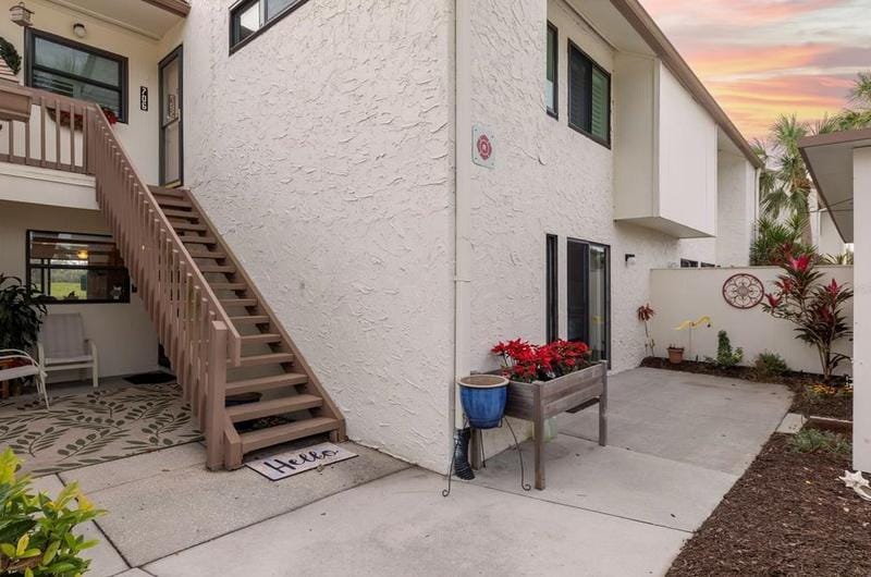 704 Bird Bay Dr W #142, Venice, FL 34285 - MLS N6130385 for Sale