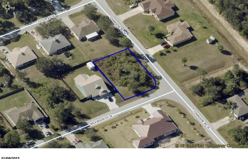 000 Wilkinson Ave SE, Palm Bay, FL 32909 - MLS 1001035 for Sale