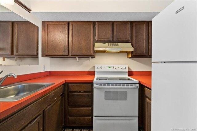 Condo For Sale In Branford, Connecticut