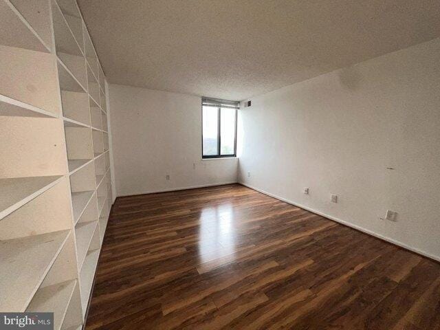 Condo For Sale In Bethesda, Maryland