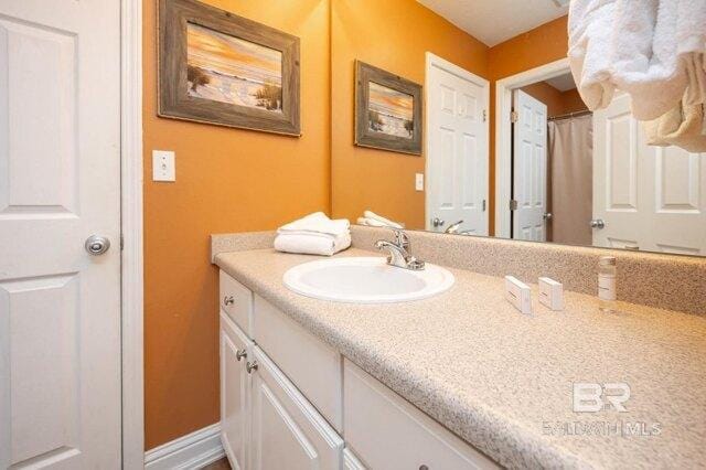 Condo For Sale In Gulf Shores, Alabama
