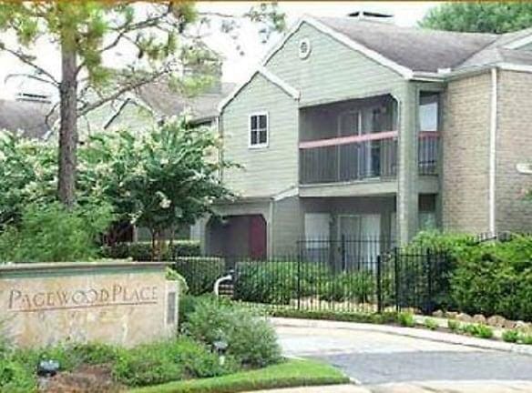 9767 Pagewood Ln Houston, TX - Apartments For Rent