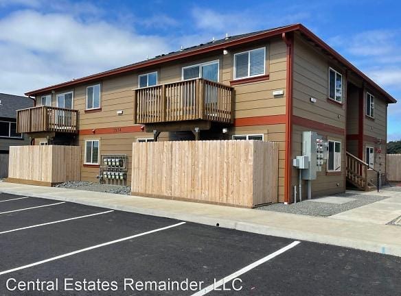 1978 Sagewood Way unit 241 248 Mckinleyville, CA 95519 - Home For Rent