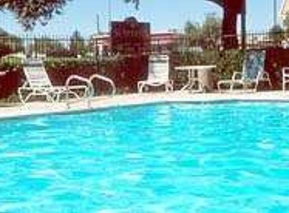 2870 S Decatur Blvd Las Vegas, NV - Apartments For Rent
