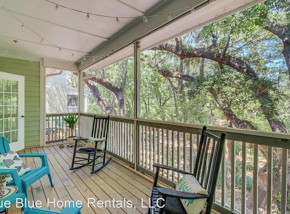 261 Etiwan Pointe Dr Mount Pleasant, SC 29464 - Home For Rent