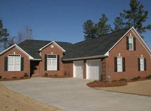 1270 Winyah St Sumter, SC 29150 - Home For Rent