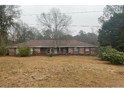 Derrick Rd for Sale