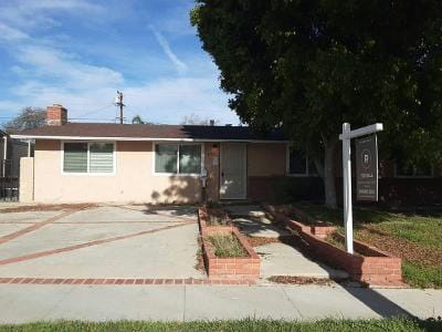 E Francis St for Sale
