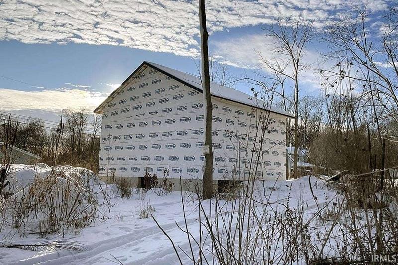 51561 E County Line Road, Middlebury, IN 46540  620779845 for Sale