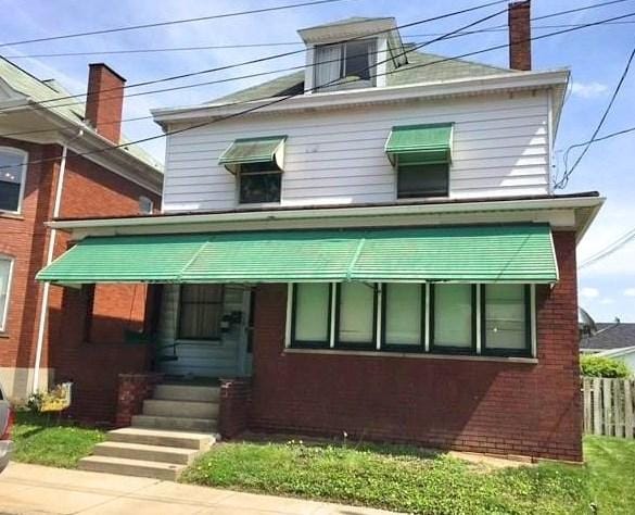 24 E Grant St #1, Houston, PA 15342 - MLS 1634062 for Rent