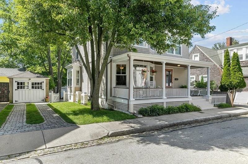 8 Bush St, Newport, RI 02840 - MLS 1342930 for Rent