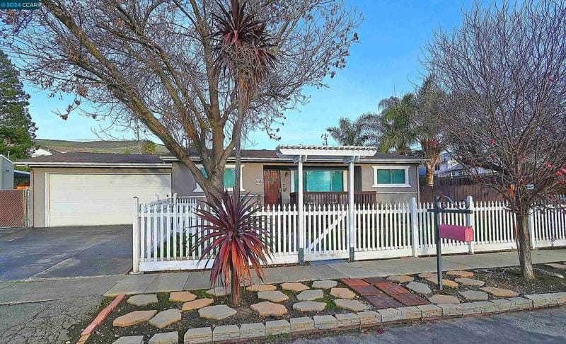 108 Wellington Ave, Concord, CA 94520  621213858 for Sale
