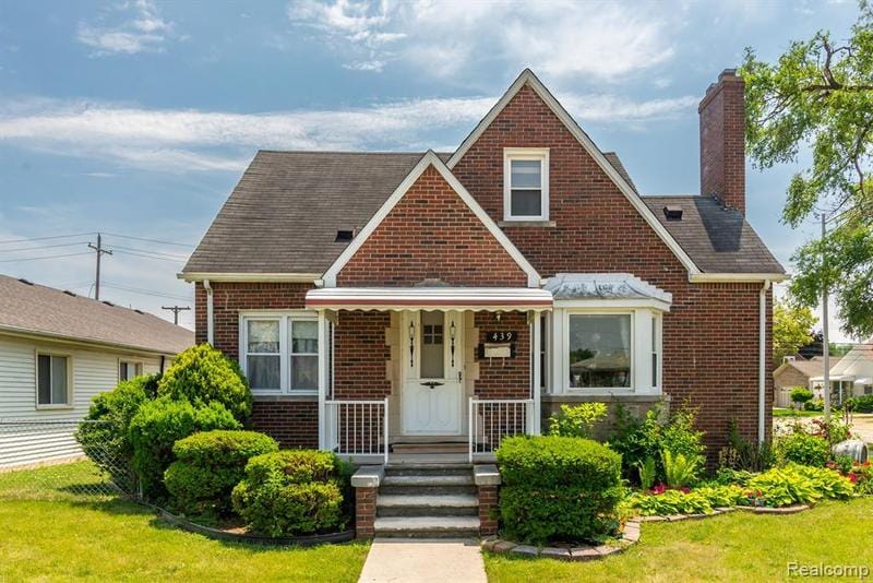 439 Sibley St, Trenton, MI 48183  MLS# 20230044982 for Sale