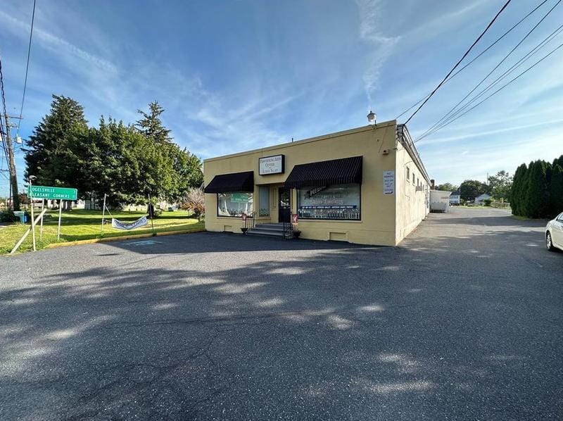 1131 Trexlertown Rd, Upper Macungie Township, PA 18087 - MLS 725035 for Sale