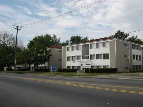 One bedroom  Greenview Apartments for Sale