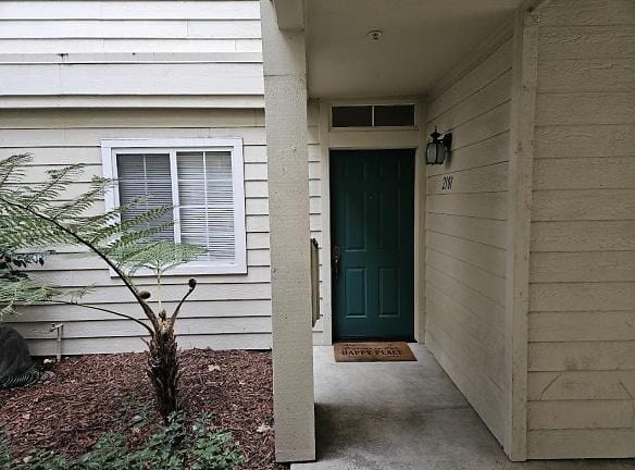 2101 Hastings Shore Ln Redwood City, CA 94065 - Home For Rent
