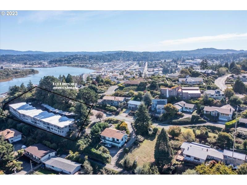 290 N 3RD CT #5, Coos Bay OR 97420 for Sale