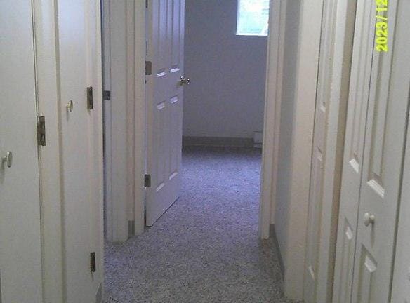 990 NW Spruce Ave Corvallis, OR 97330 - Home For Rent