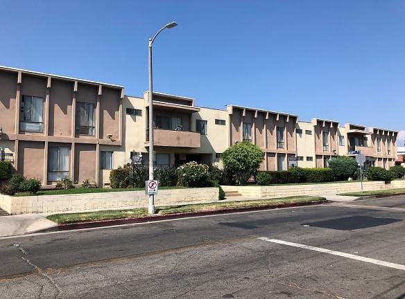 Titus West Apartments Panorama City, CA - Apartments For Rent