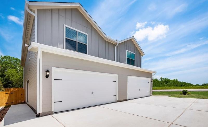 209 Marsh Ln, Princeton, TX 75407 - MLS 20515494 for Sale