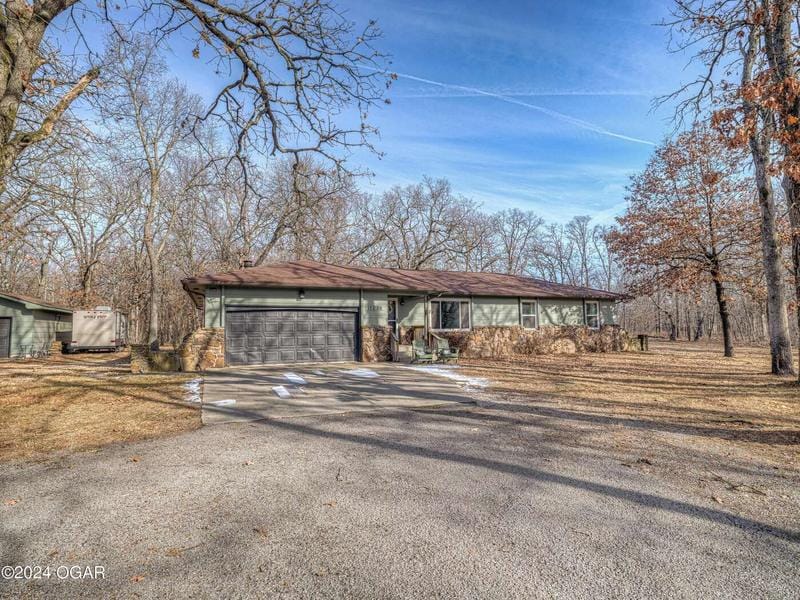 11236 Helenben Road, Joplin, MO 64804  621009128 for Sale