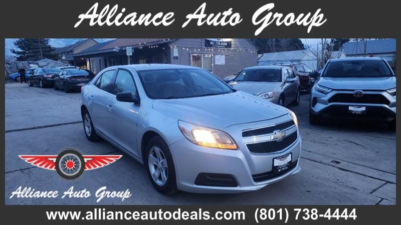 2013 CHEVROLET MALIBU LS Sedan for Sale
