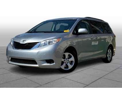 2014Used Toyota Used Sienna Used5dr 8-Pass Van V6 FWD for Sale