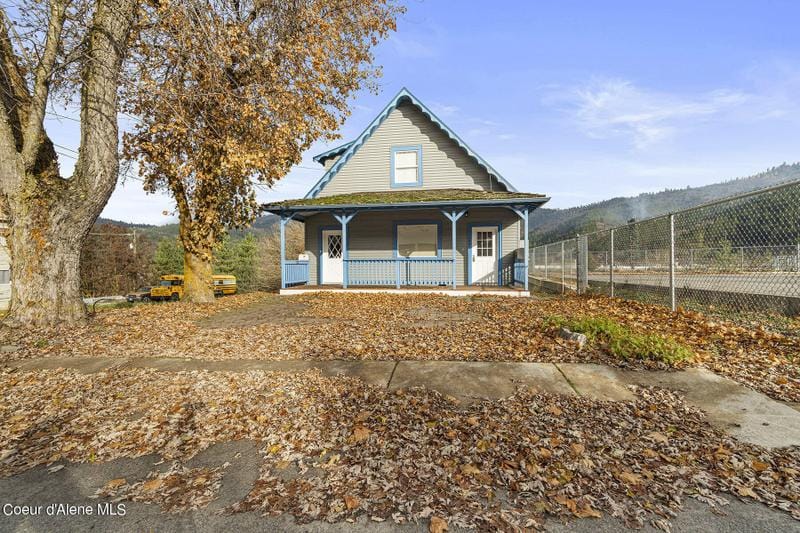 Kellogg 2BR 1BA, Quick and easy access to the freeway for Sale