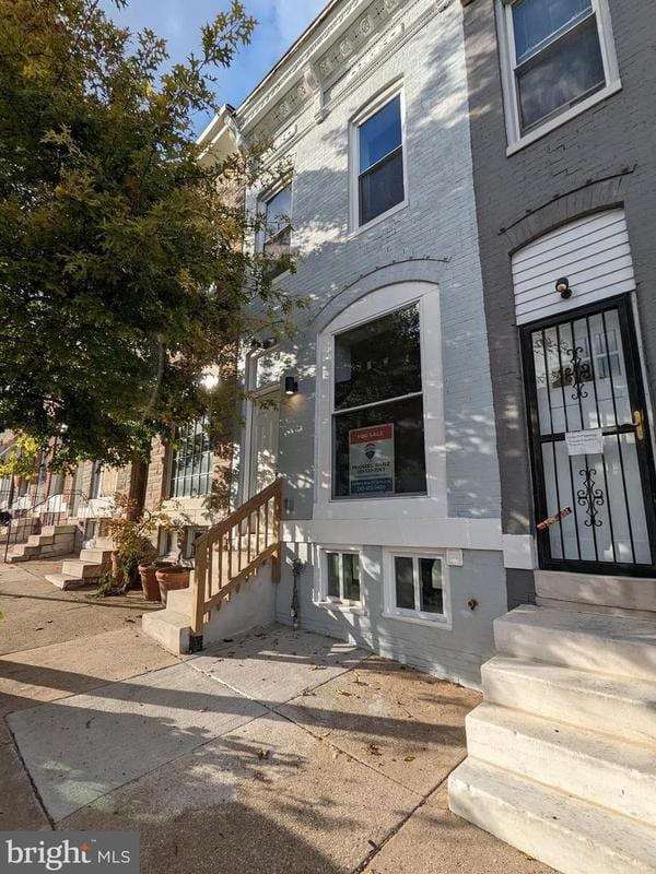 1610 E Oliver St, Baltimore, MD 21213 - MLS MDBA2103260 for Sale