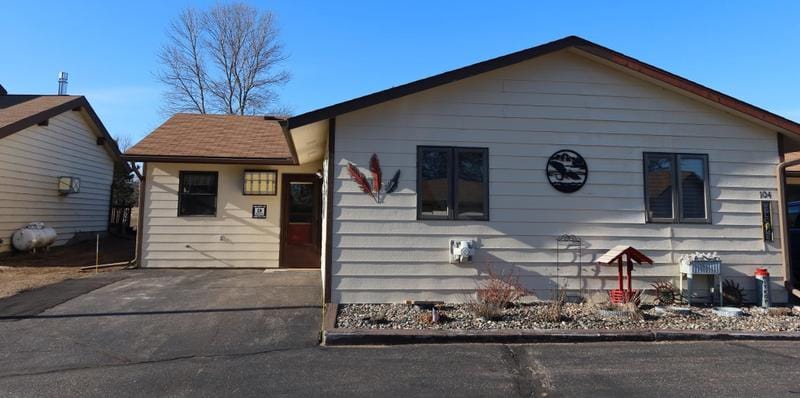 2670 24th St SW #103, Pine River, MN 56474 - MLS 6493327 for Sale