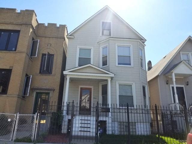 31871231  3927 N Whipple St #1 for Sale