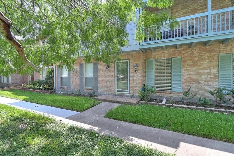 43 Townhouse Lane, Corpus Christi, TX 78412 for Sale