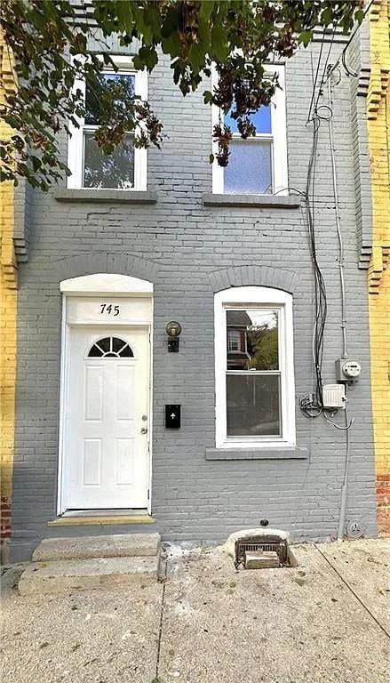 55630919  745 East 6th Street for Sale