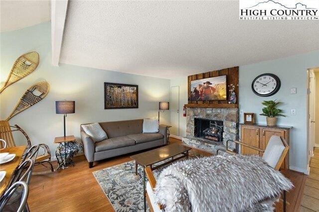3 bedroom in Sugar Mountain NC 28604 for Sale