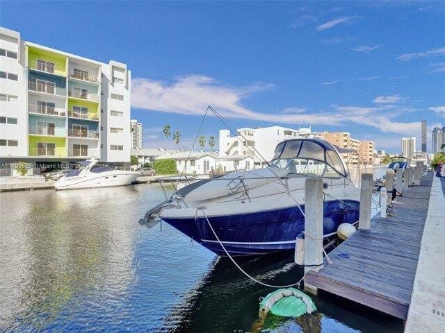 1 bedroom in North Miami Beach FL 33160 for Sale