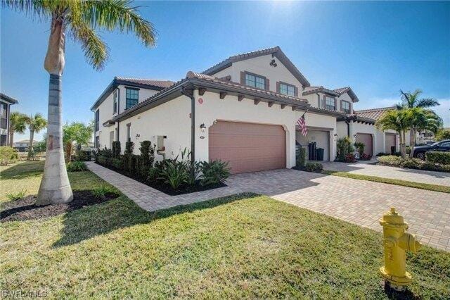 3 bedroom in Fort Myers FL 33913 for Sale