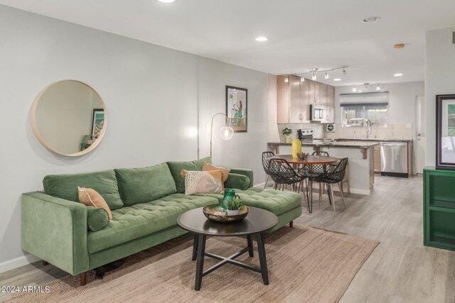 2 bedroom in Scottsdale AZ 85251 for Sale