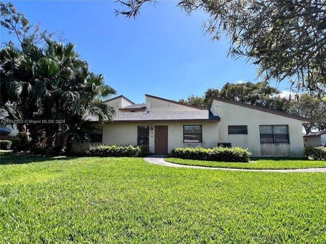 3 bedroom in Miami FL 33176 for Sale