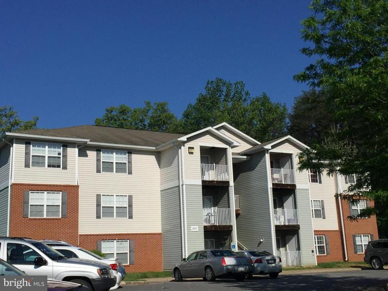 501 Garrison Woods Drive, Unit 303, Stafford, VA 22556 for Sale