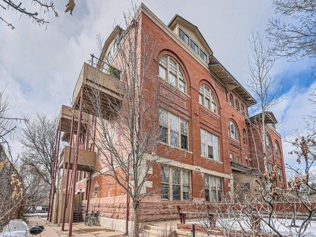 1 bedroom in Denver CO 80211 for Sale