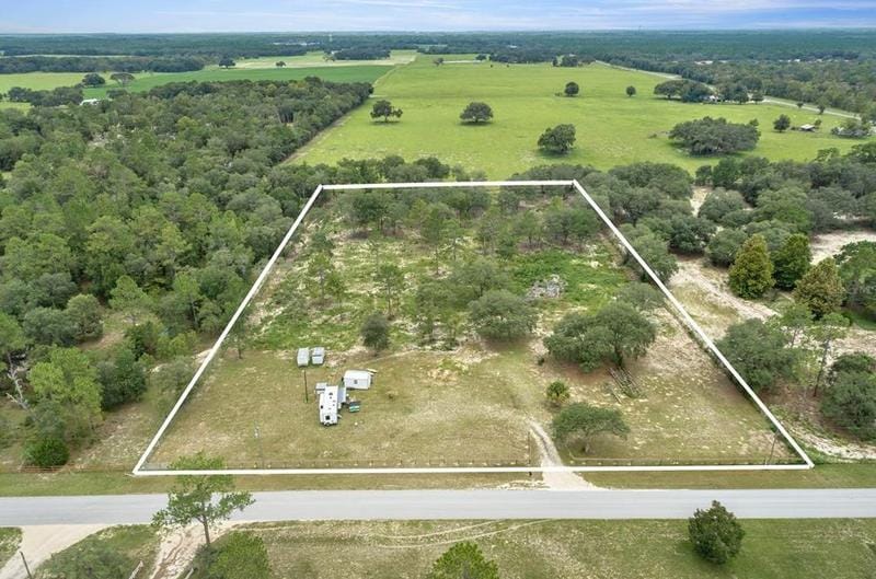 8190 NE 108 Ln, Bronson, FL 32621 - MLS GC515518 for Sale