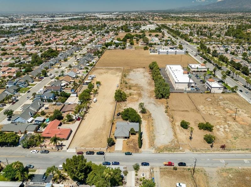 8162 Calabash Ave, Fontana, CA 92335 - MLS WS23209576 for Sale