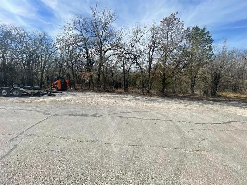 516 COTTAGE Ct, Azle, TX 76020 for Sale