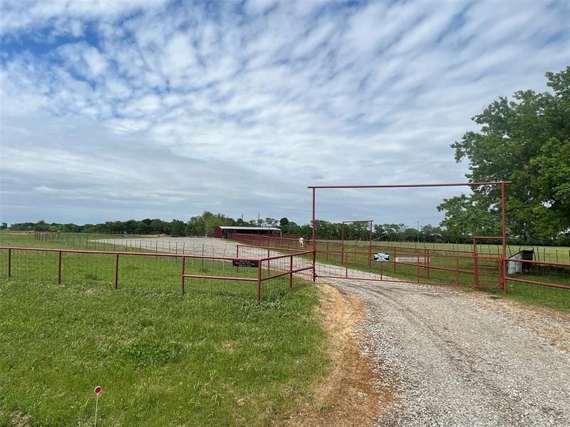 6895 Fm 68, Gober, TX 75443 for Sale