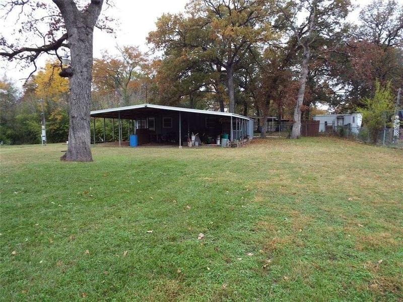 425 Pine Street, Seven Points, TX 75143  611928836 for Sale