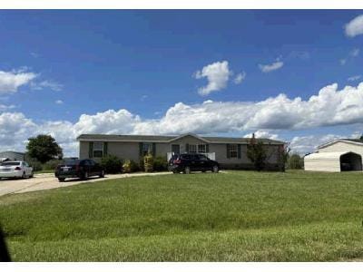Lisas Way for Sale